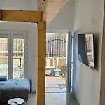 Apartment Bike Corner *